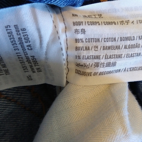 Abercrombie & Fitch The Mom High Rise Distressed Medium Wash Jeans short size - Picture 10 of 10